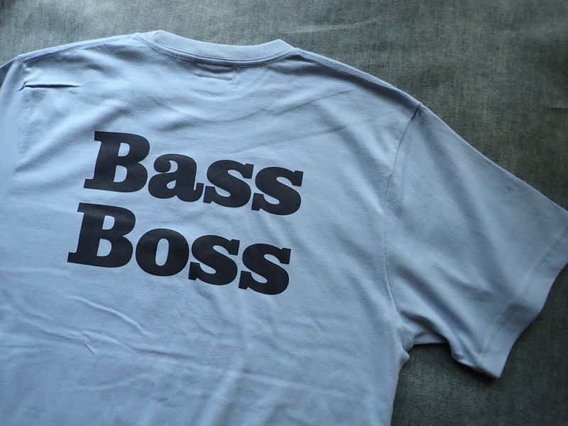 ロットン釣具店 2023 「BASS BOSS」 ポケット　Tシャツ　　　”アシッドブルー”